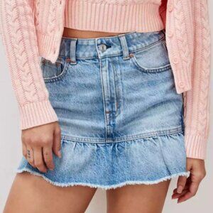 NWOT AE Ruffle Denim Mini Skirt